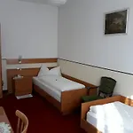 Hotel Lux 3*