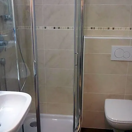 Hotel Lux 3*